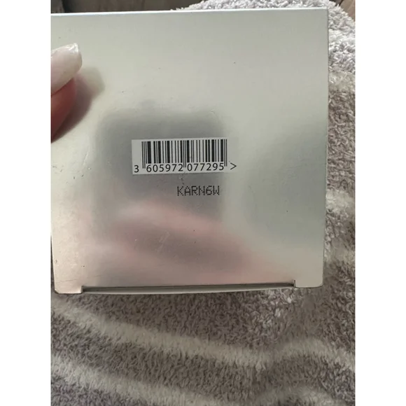 IT Cosmetics Confidence in a Neck Cream for all skin types NIB 2.6oz - Picture 5 of 5